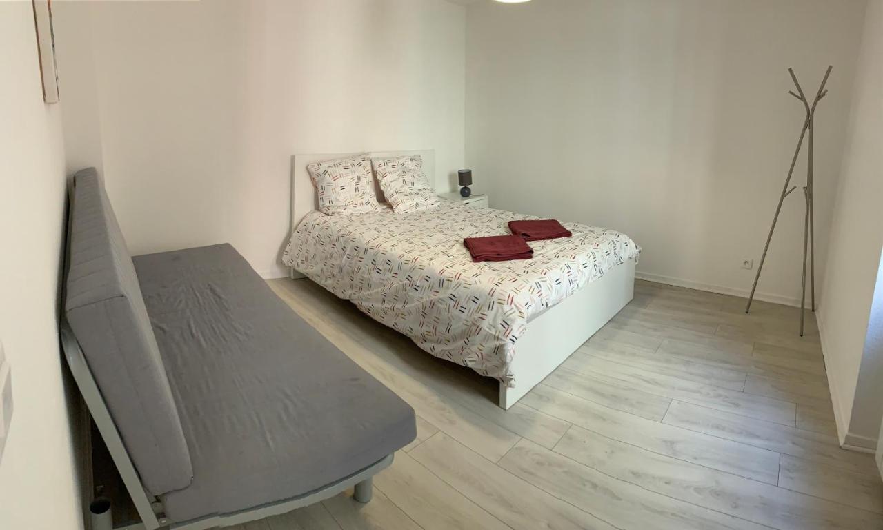 Appartement 2Eme Etage 42M2 Hyper Centre Ville / Parking Gratuit Riom Exterior foto